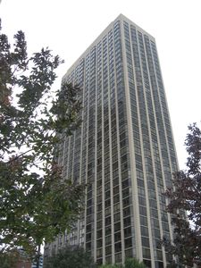 2650 N Lakeview Ave APT 2410, Chicago, IL, 60614