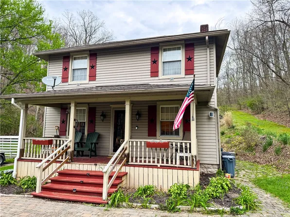 125 McGrew Rd, Clairton, PA 15025