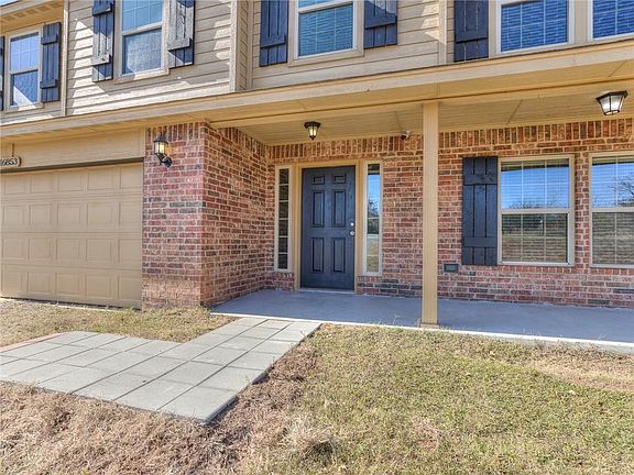 2nd image of 16853 Acorn Ln
