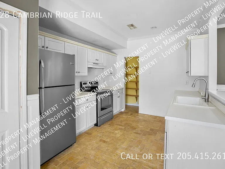 428 Cambrian Ridge Trl — Photo 29