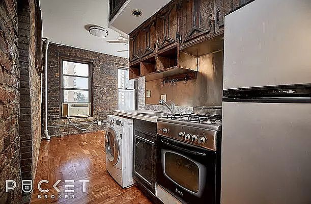 1st image of 647 E 11th St APT 29