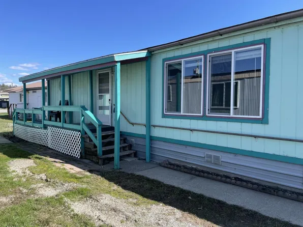 1060 S Main St Trailer 53, Colville, WA 99114