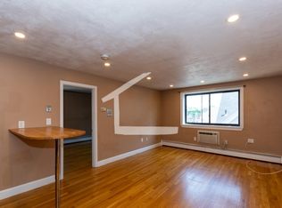 47 Gardner St #10U, Allston, MA 02134