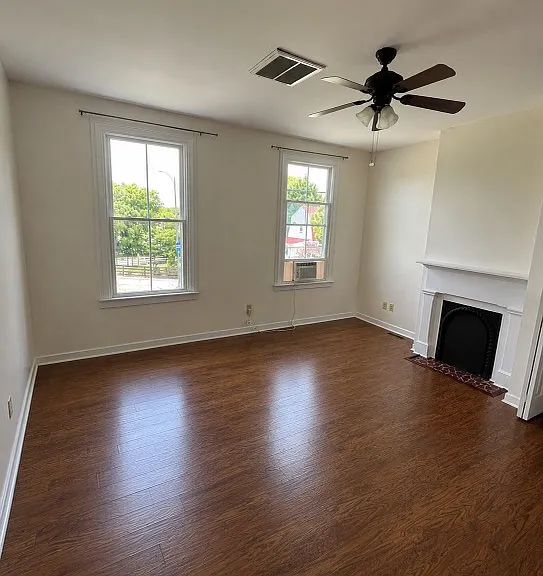 127 W Jackson St — Photo 8