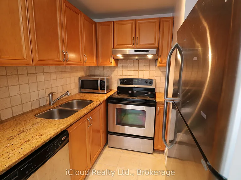 2737 Keele St #910 — Photo 5
