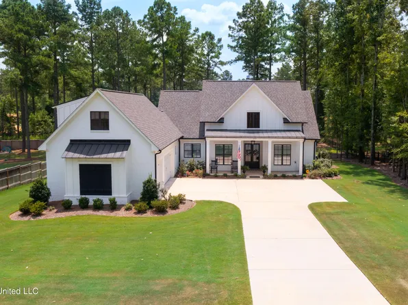 203 Oakside Trl, Madison, MS 39110