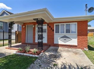 5828 Baccich St, New Orleans, LA 70122