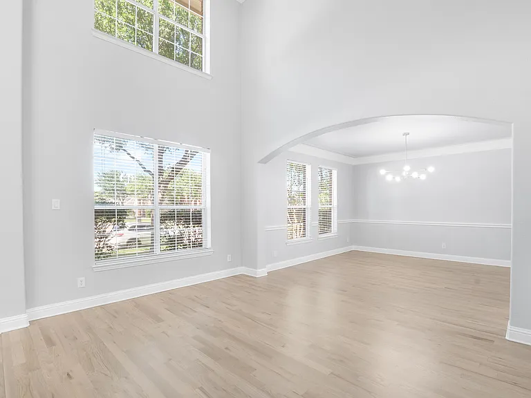 14895 Farmcote Dr — Photo 3