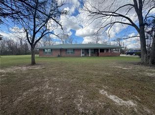 1528 Highway 8, Sicily Island, LA 71368