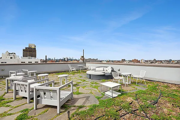 Rented by TorsX Inc | media 37