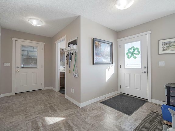 4th image of 182020 Range Road 254