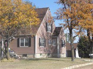 8510 N Peace Rd, Sterling, KS 67579