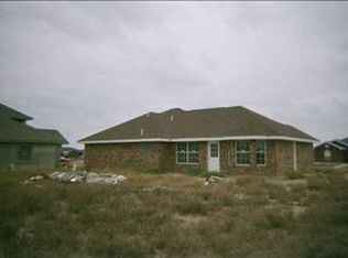 221 Crockett St, Rio Grande City, TX 78582
