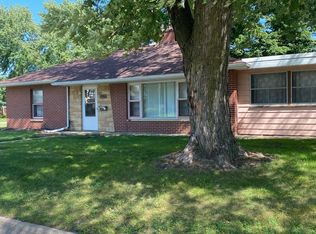 920 Ashland Ave, Waterloo, IA 50703