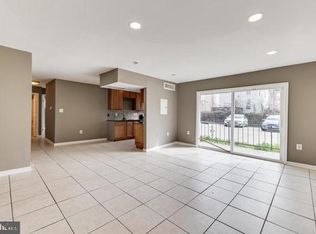 5009 D St SE APT 101, Washington, DC 20019