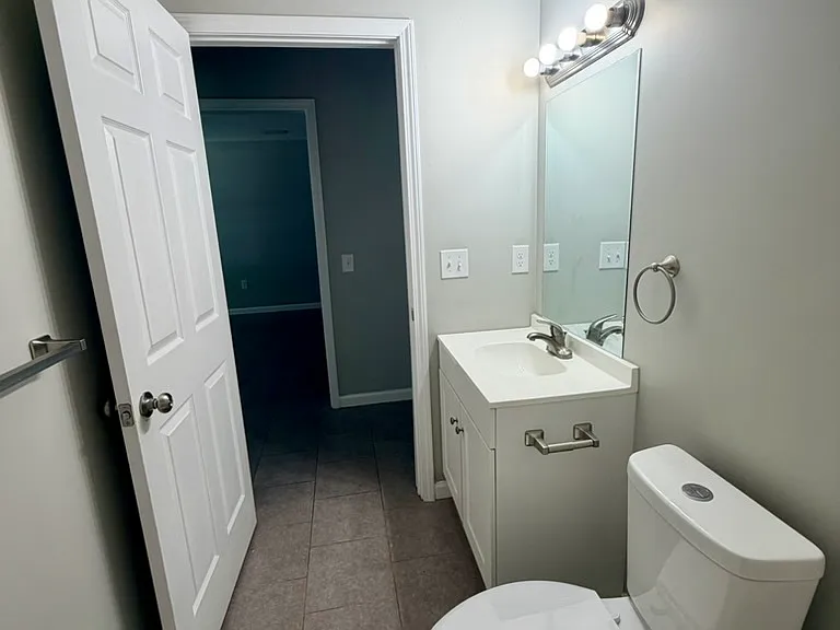 13222 Wisconsin St — Photo 16