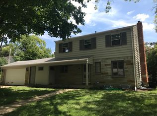 610 E Porter Ave, Naperville, IL 60540