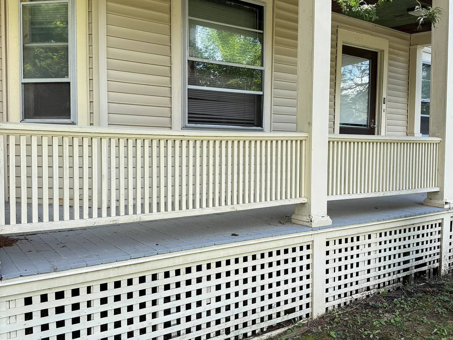207 Fall Creek Dr — Photo 3