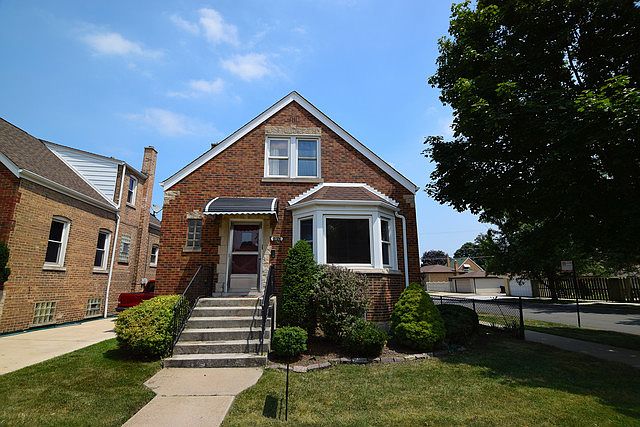 1st image of 5557 S Oak Park Ave