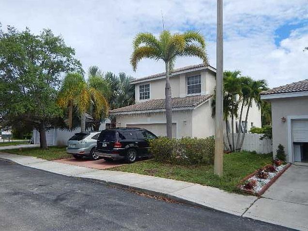1st image of 16341 NW 17th St