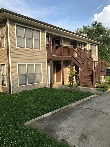 12006 Sugar Mill Cir SE Photo 1