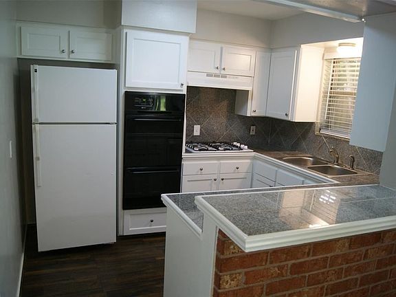 5th image of 5711 Southminster Dr