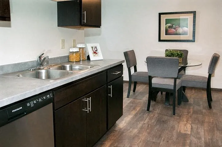 Parkridge Way Apartments — Photo 62