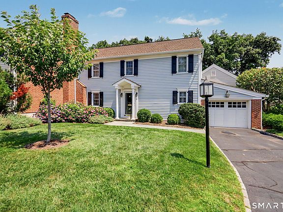 2nd image of 123 Richmond Hill Road #21