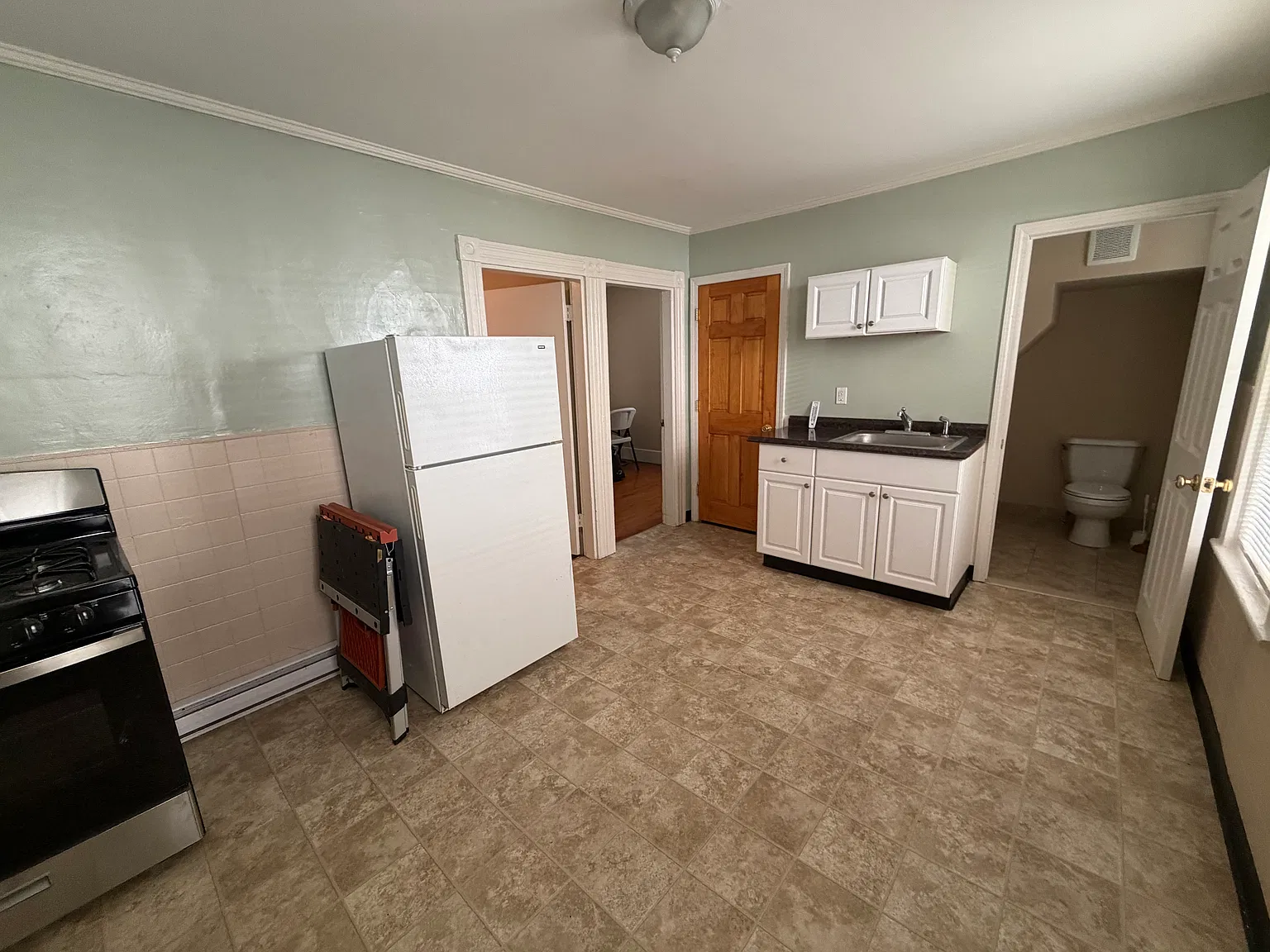 1 bed, 900 sqft, $2,000 — Photo 1