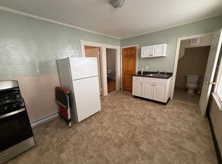 19 Oakland St APT 1, Cambridge, MA 02139