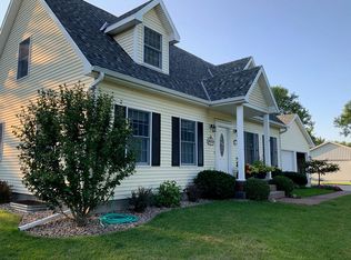 316 Campbell Ave, Doniphan, NE 68832