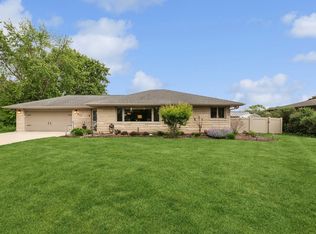 912 Murphy Dr, Joliet, IL 60435
