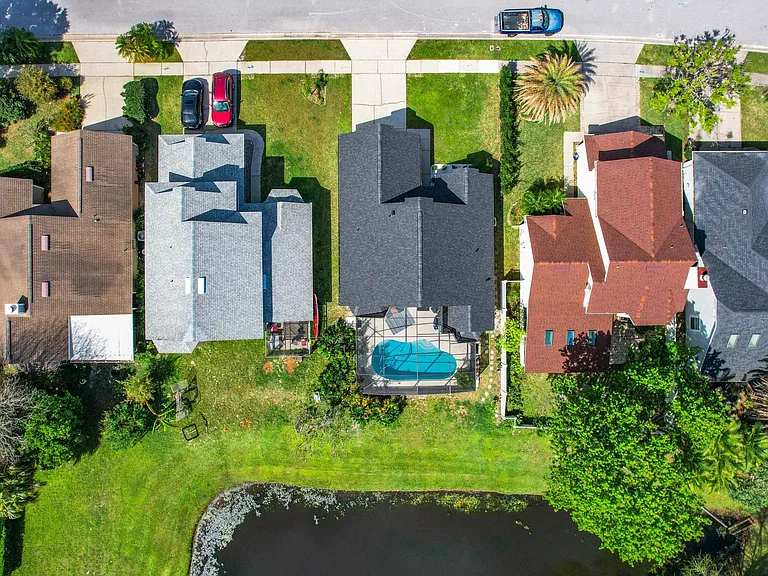 489 Harvest Oak Ct — Photo 33