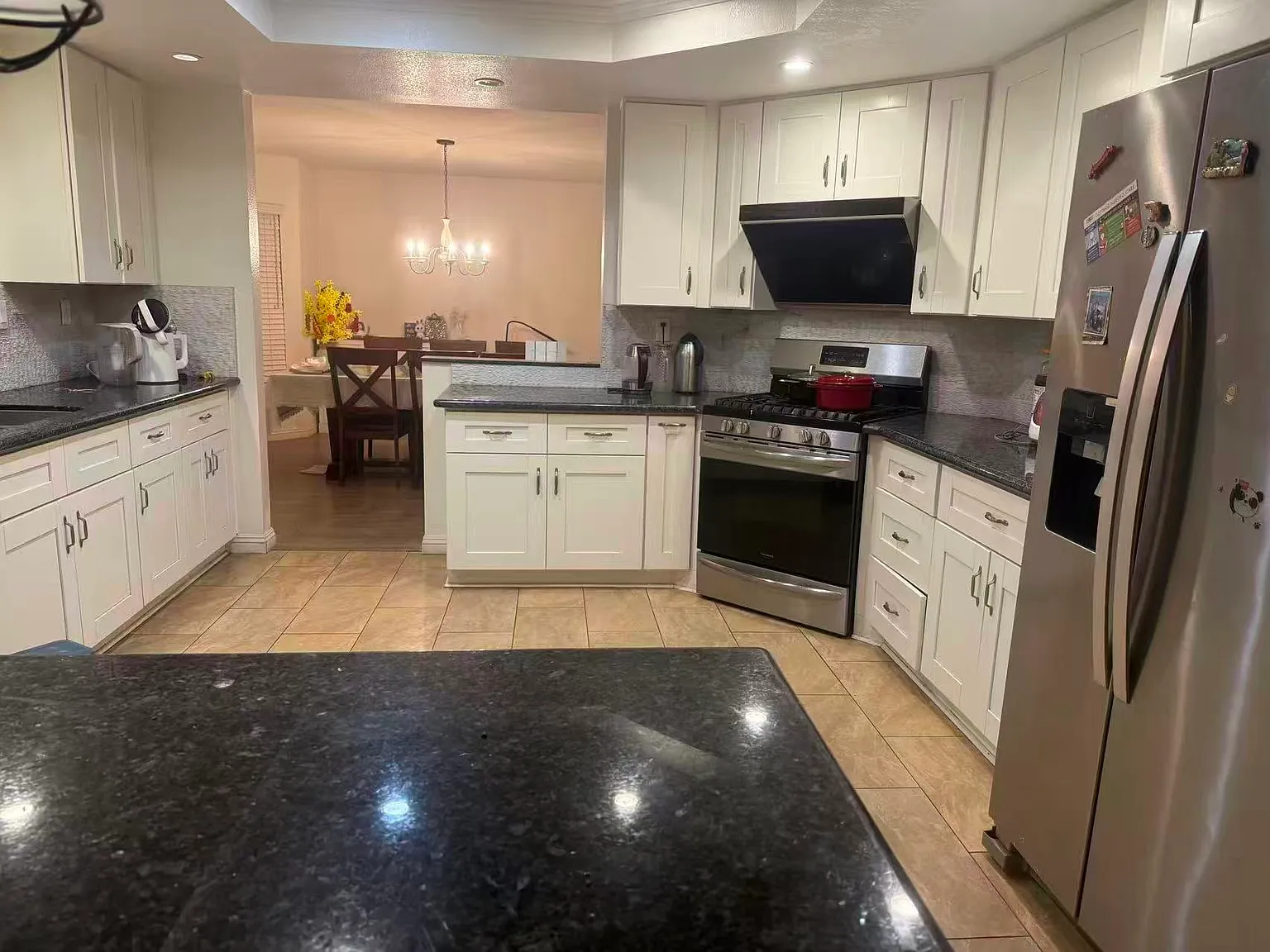 4 bed, 2.5 bath, 2647 sqft, $4,600 — Photo 4