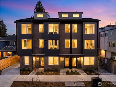1913 B N 120th Street, Seattle, WA, 98133