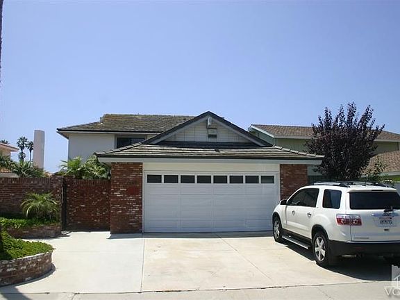 3rd image of 2803 Surfrider Ave