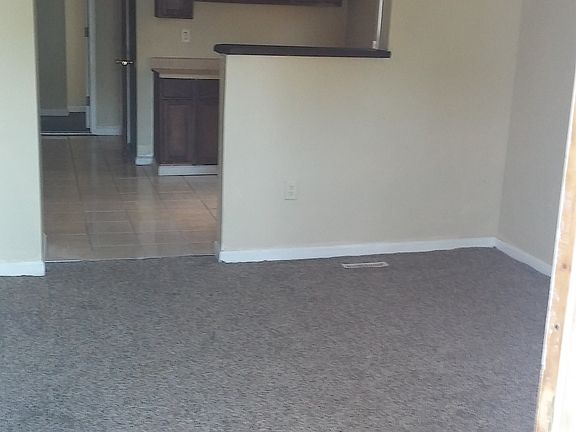 2nd image of 427 Vernon Ave