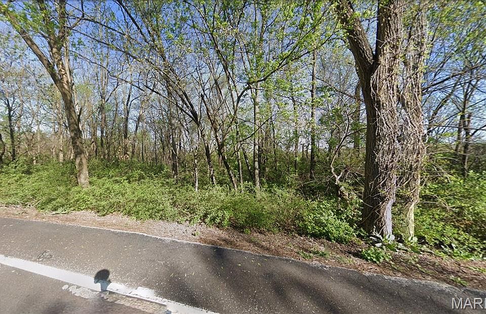 2nd image of 3823 Dunn Rd
