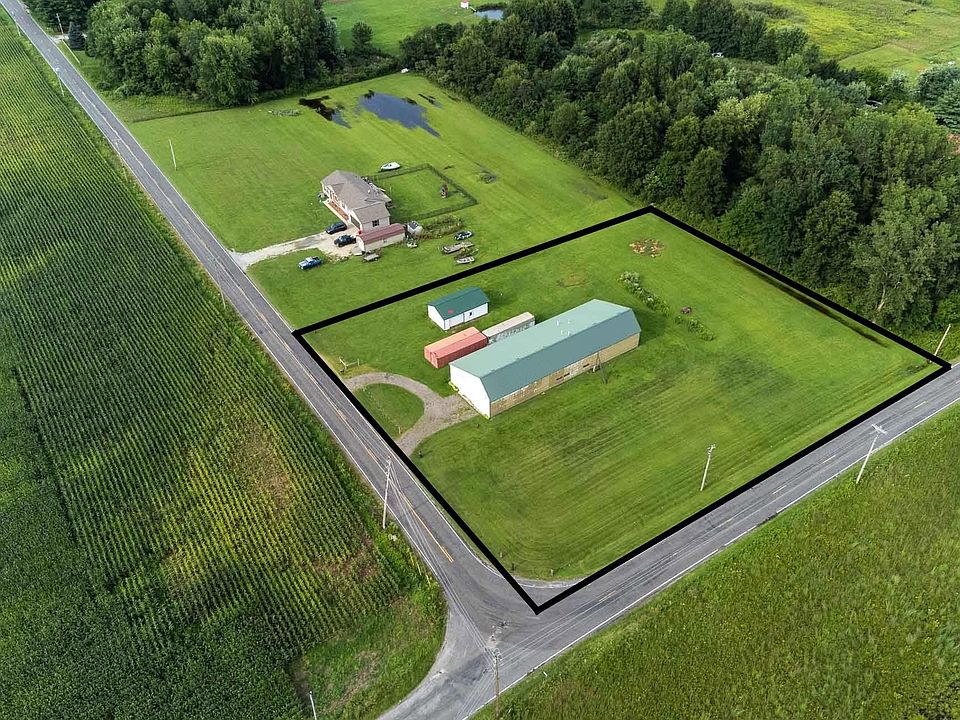 1st image of 4456 Thorn Rd