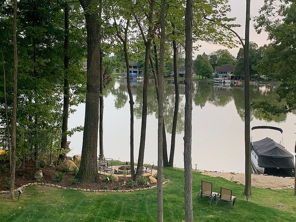2nd image of 8387 Stephenson Rd