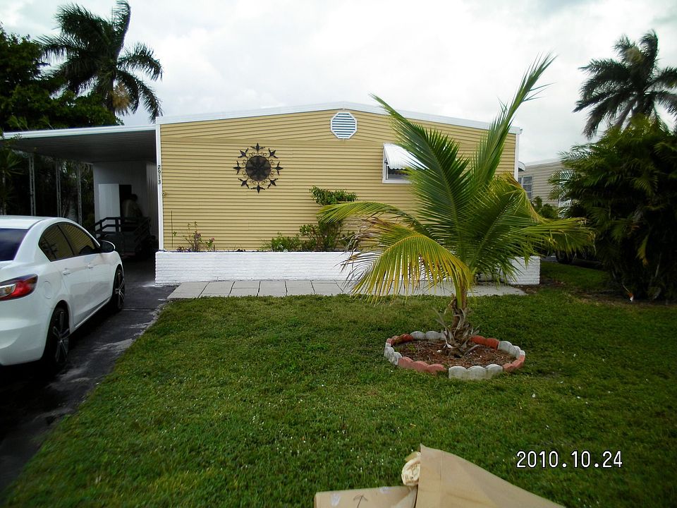1st image of 2913 Lakeshore Dr