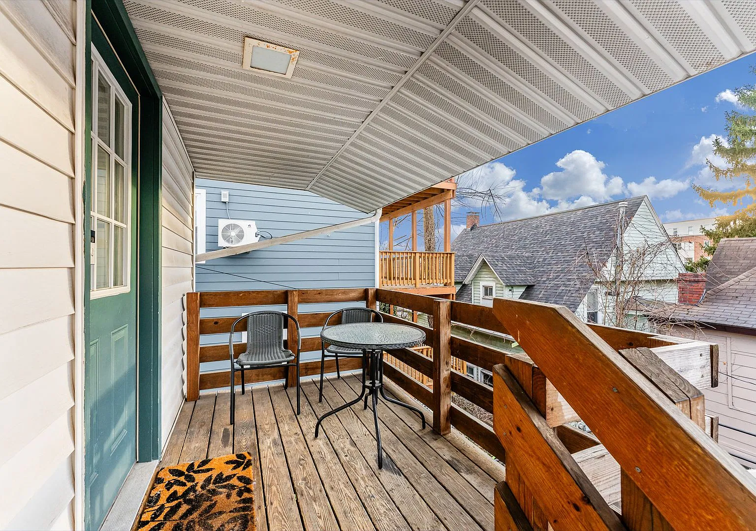 Vulcan K Team Apartments — Photo 3