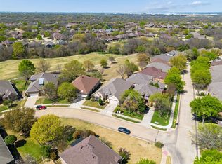 379 Southern Hills Dr, Fairview, TX 75069