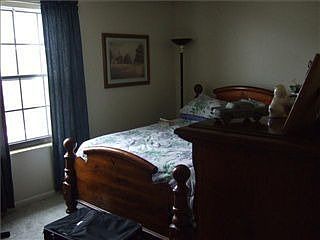 4th image of 127 Delmar Ave