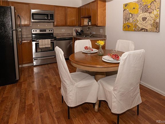 4th image of 795 S Alton Way #11D