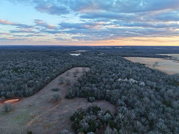 2nd image of 1 E 134th Rd