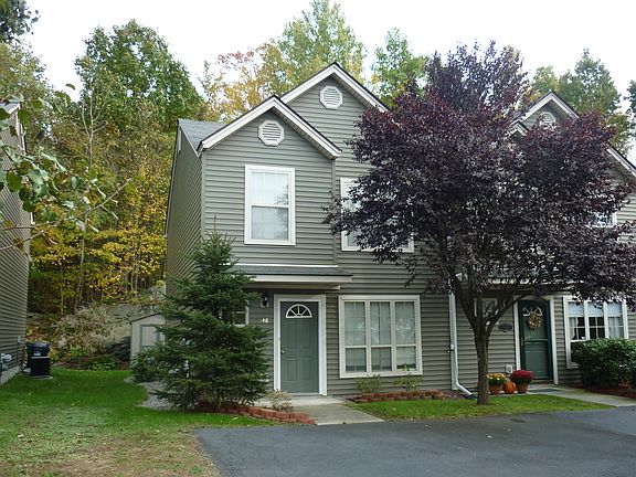 2nd image of 148 Sterling Pl