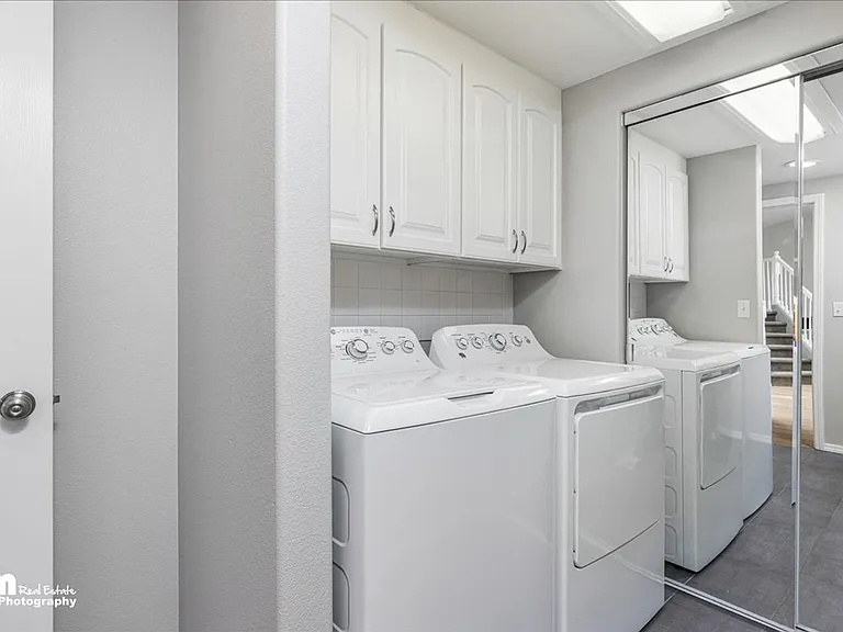5375 Cape Seville Dr — Photo 5