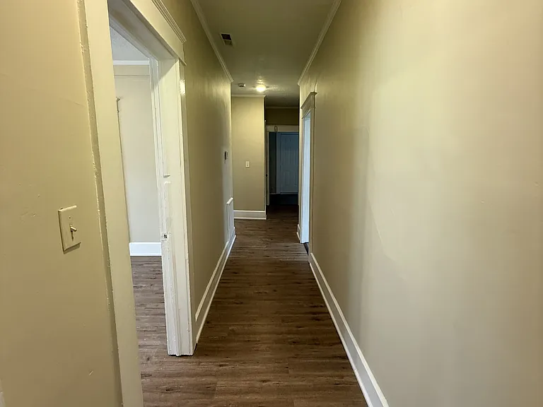 1816 Saint Charles Ave SW — Photo 6