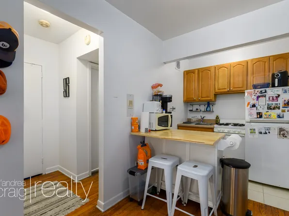 184 Amity Street image 3 of 6